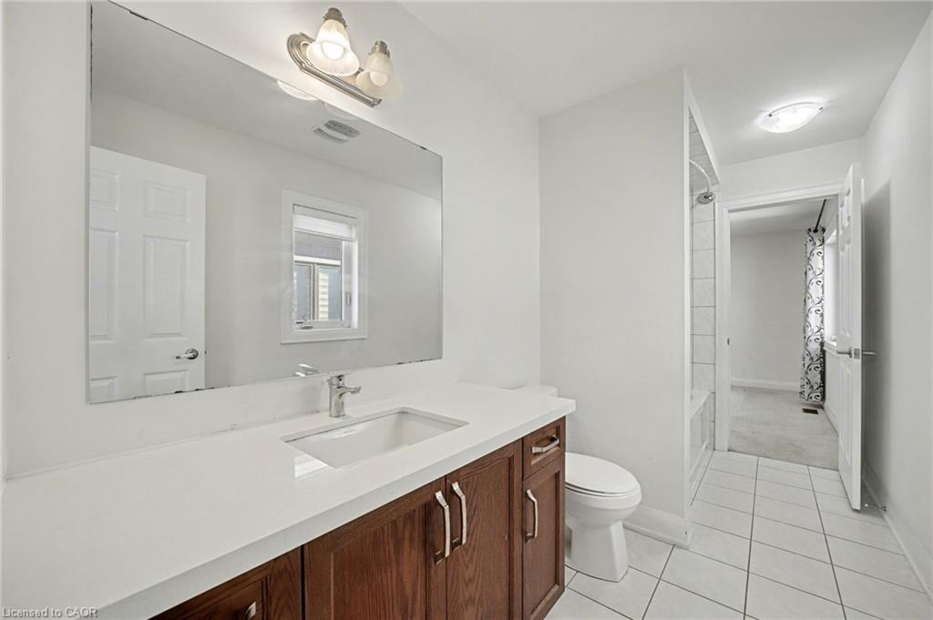343 Northglen Boulevard, Bowmanville, ON - Indoor Photo Showing Bathroom