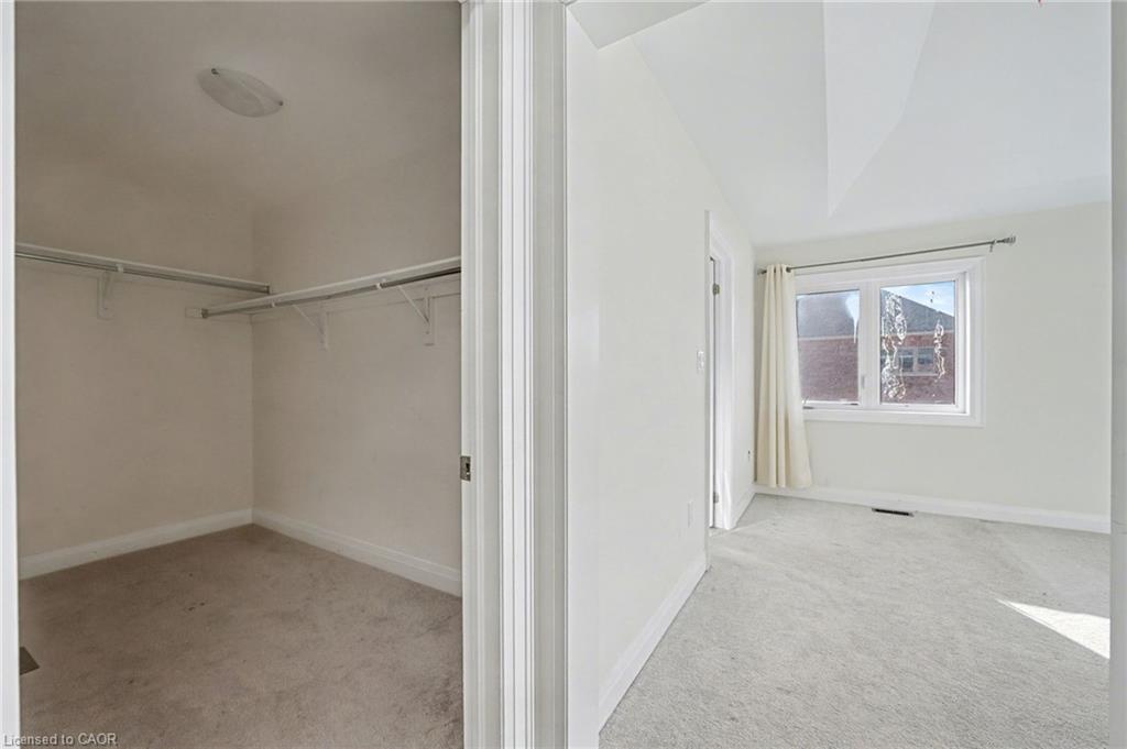 343 Northglen Boulevard, Bowmanville, ON - Indoor Photo Showing Other Room