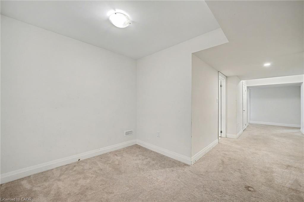 343 Northglen Boulevard, Bowmanville, ON - Indoor Photo Showing Other Room