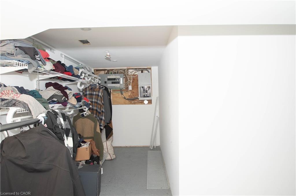 535 Mcdowell Road E, Simcoe, ON - Indoor With Storage