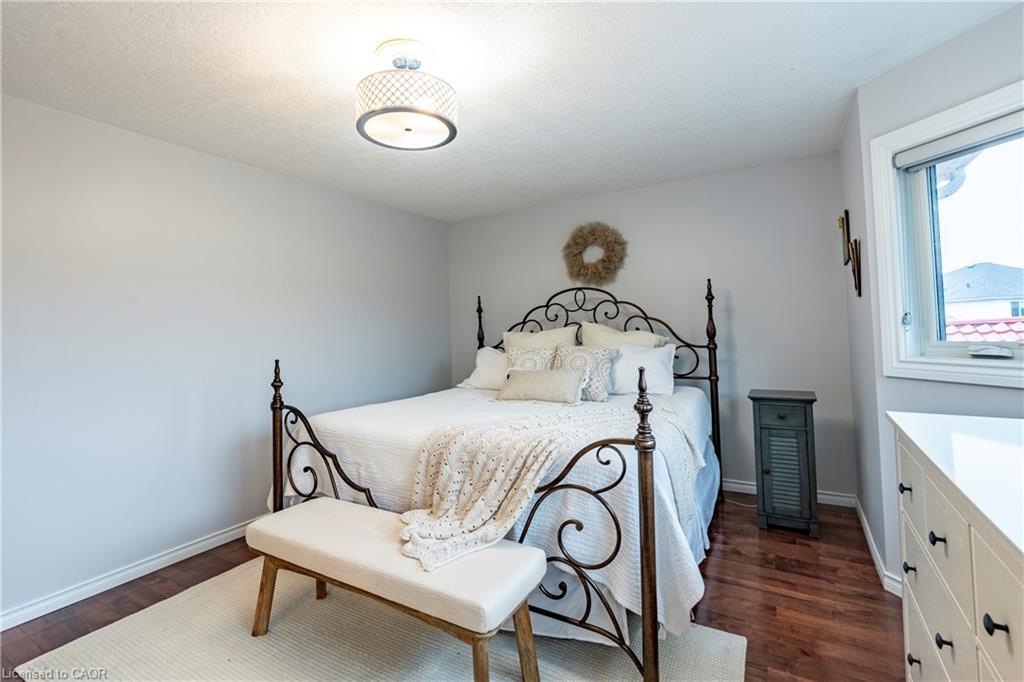 83 Burnaby Crescent, Kitchener, ON - Indoor Photo Showing Bedroom