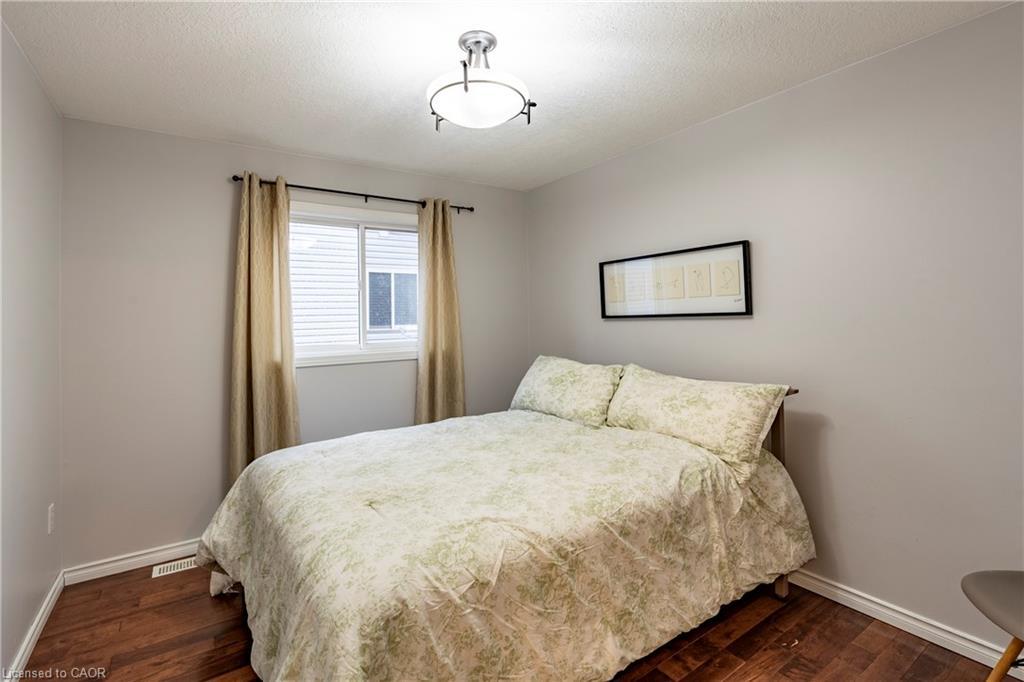 83 Burnaby Crescent, Kitchener, ON - Indoor Photo Showing Bedroom