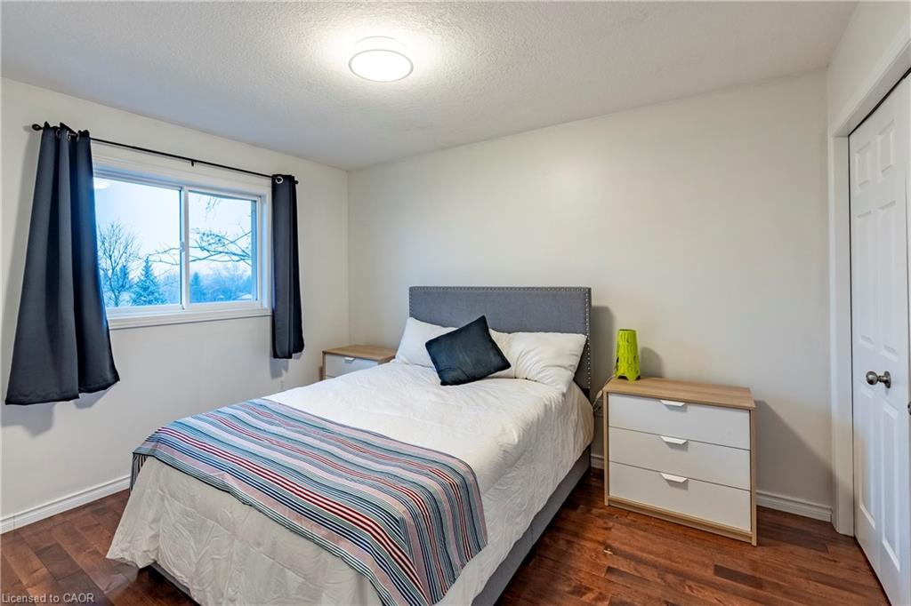 83 Burnaby Crescent, Kitchener, ON - Indoor Photo Showing Bedroom