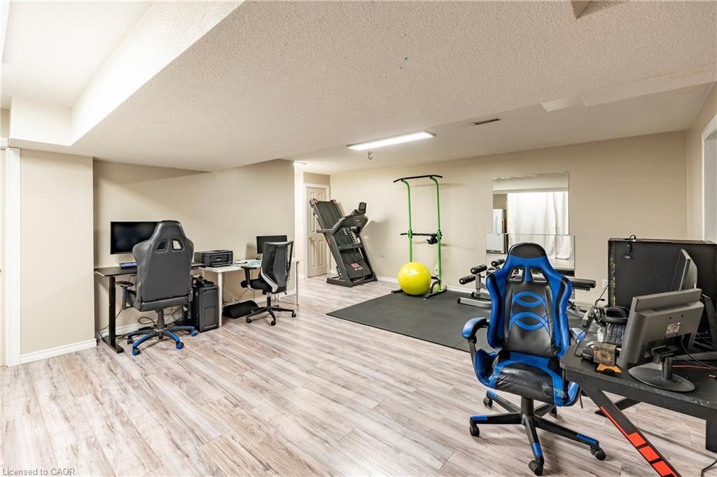 83 Burnaby Crescent, Kitchener, ON - Indoor Photo Showing Gym Room