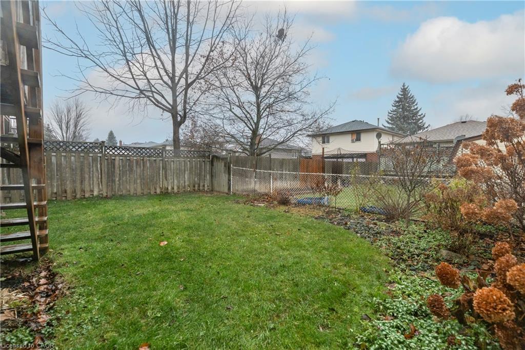 83 Burnaby Crescent, Kitchener, ON - Outdoor