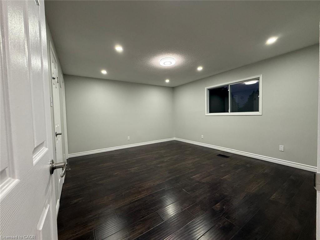 60 Denlow Street, Kitchener, ON - Indoor Photo Showing Other Room