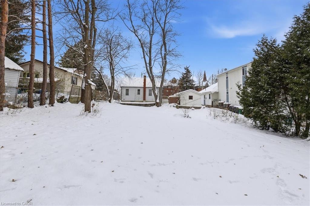 389 Erb Street W, Waterloo, ON - Outdoor