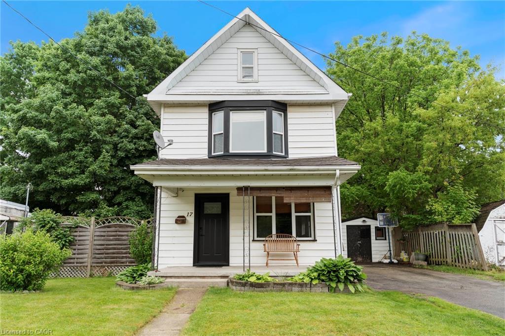 17 Bertha Street, Simcoe, ON - Outdoor With Facade