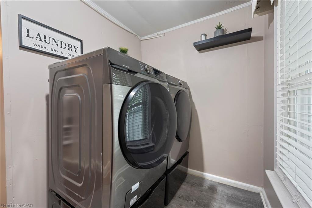 17 Bertha Street, Simcoe, ON - Indoor Photo Showing Laundry Room