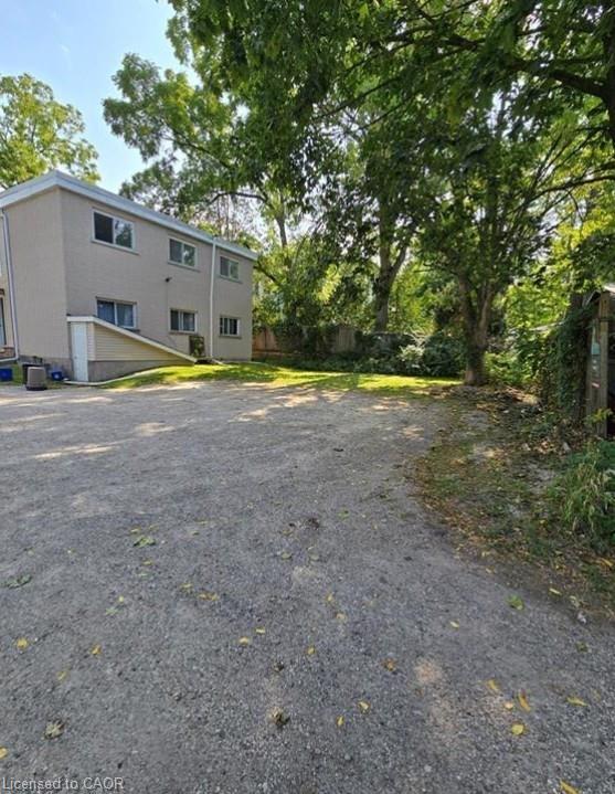 74 William Street W, Waterloo, ON