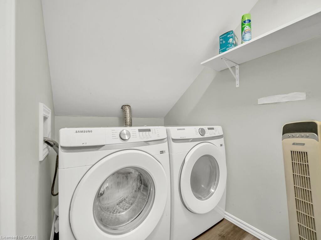 860 Vine Street, Cambridge, ON - Indoor Photo Showing Laundry Room
