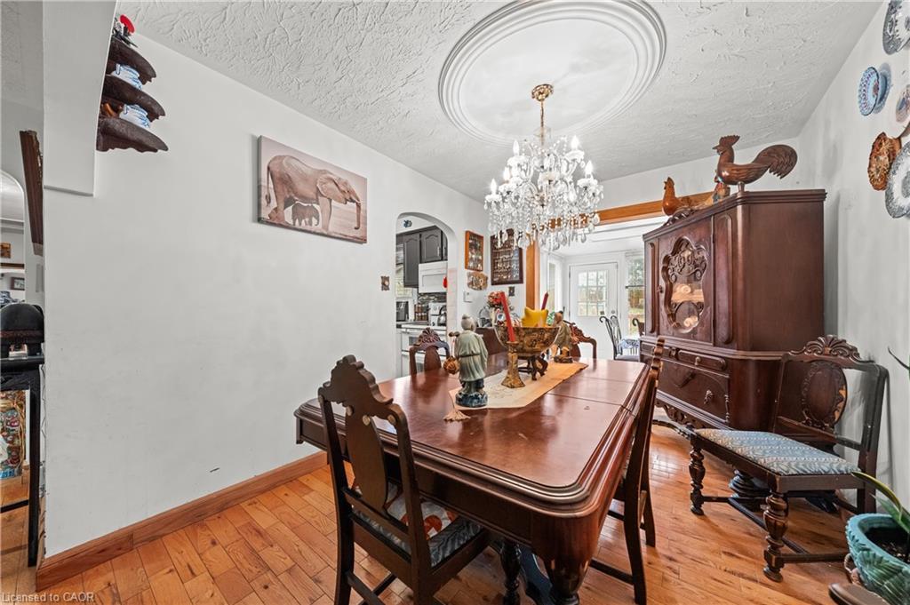 53 Bluerock Crescent, Cambridge, ON - Indoor Photo Showing Dining Room