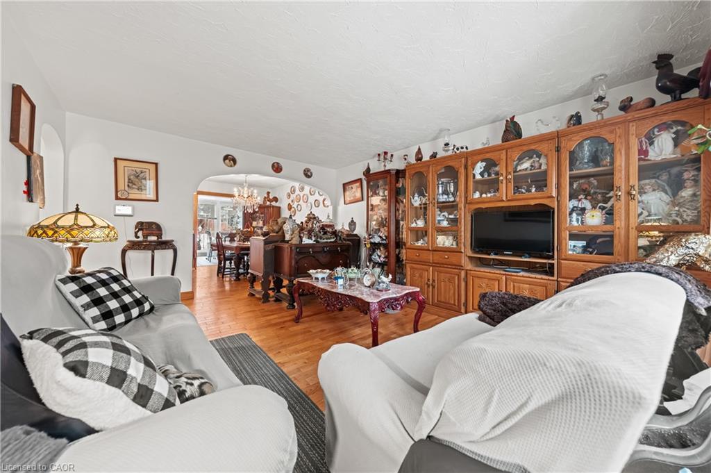 53 Bluerock Crescent, Cambridge, ON - Indoor Photo Showing Other Room