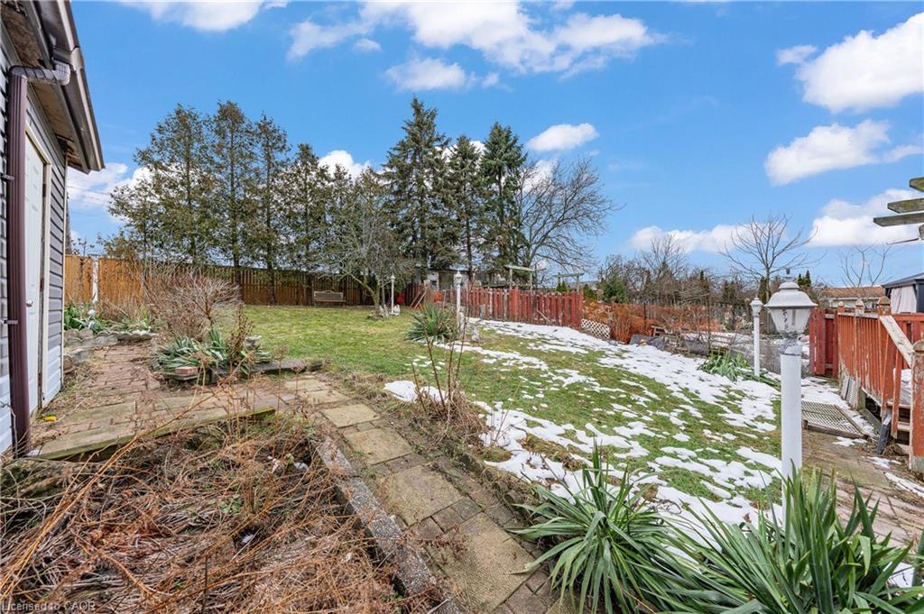 53 Bluerock Crescent, Cambridge, ON - Outdoor