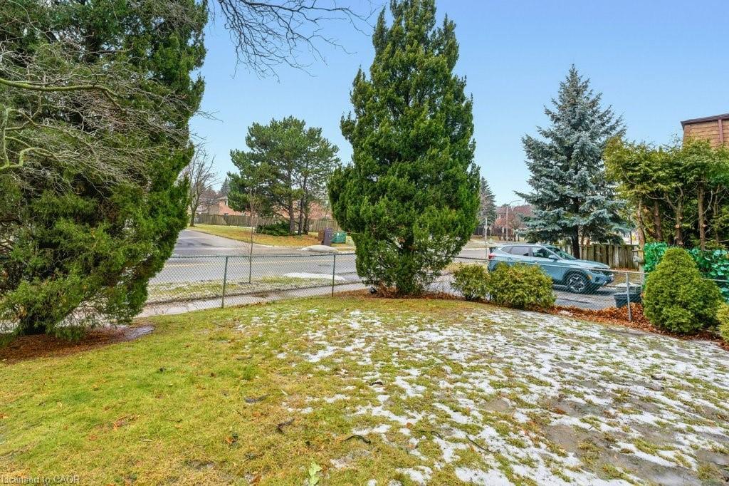 4075 Stephanie Street, Burlington, ON - Outdoor