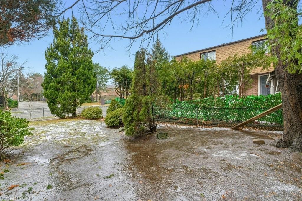 4075 Stephanie Street, Burlington, ON - Outdoor