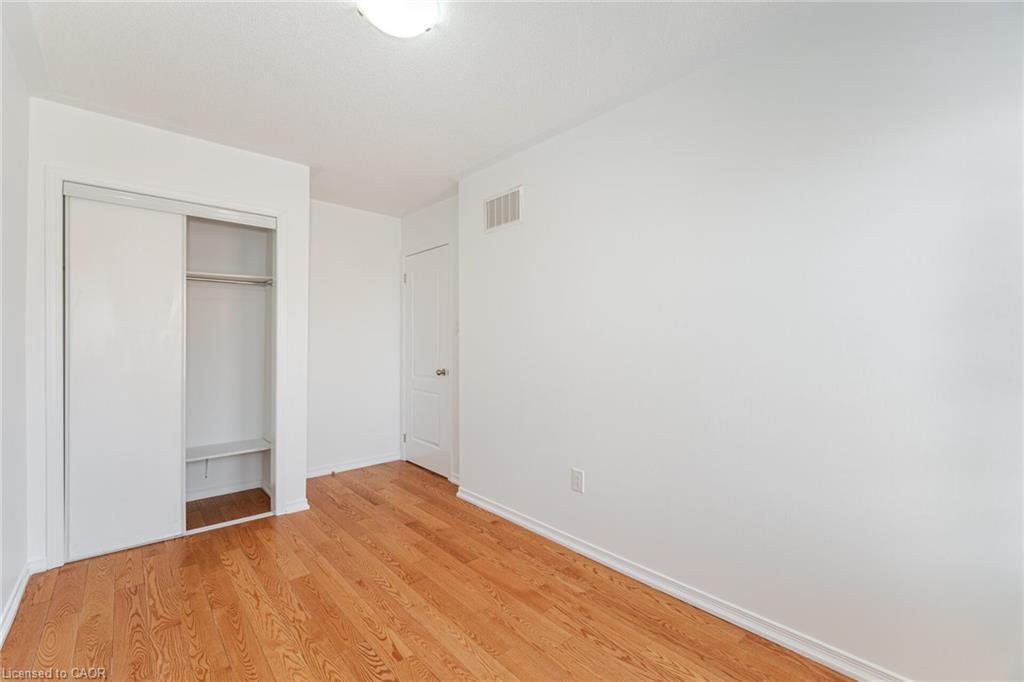 7186 Triumph Lane, Mississauga, ON - Indoor Photo Showing Other Room