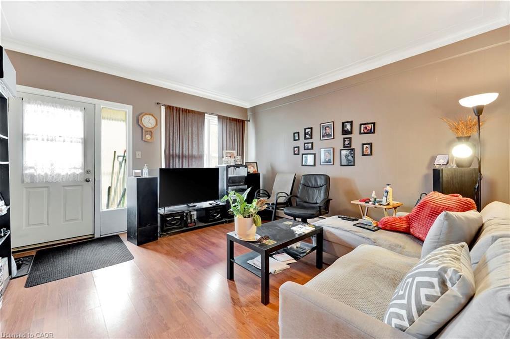 82 Albert Street, St. Catharines, ON