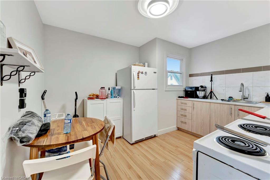 82 Albert Street, St. Catharines, ON