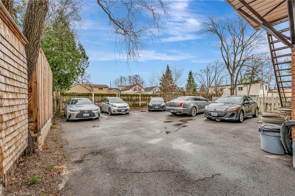 82 Albert Street, St. Catharines, ON