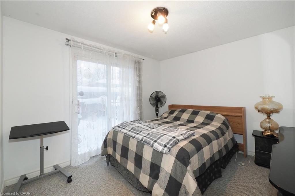 11 Broken Oak Crescent, Kitchener, ON - Indoor Photo Showing Bedroom