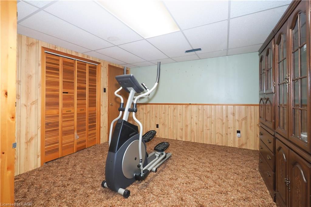 11 Broken Oak Crescent, Kitchener, ON - Indoor Photo Showing Gym Room