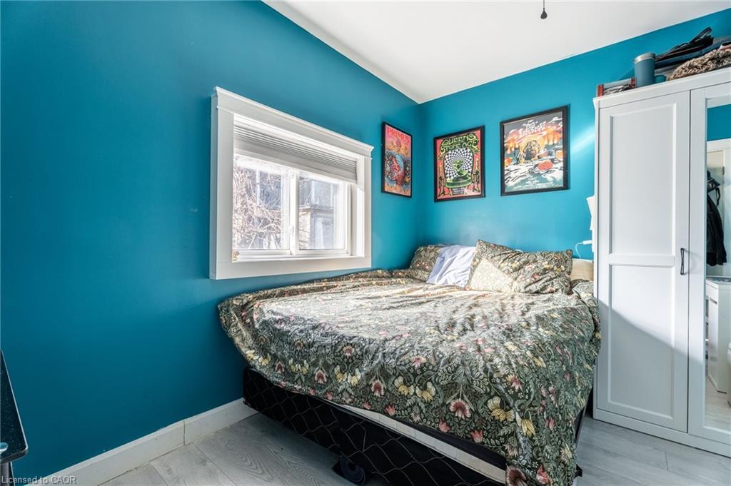 735 Beach Boulevard, Hamilton, ON - Indoor Photo Showing Bedroom