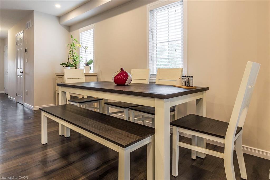 26 Meadowridge Street, Kitchener, ON - Indoor