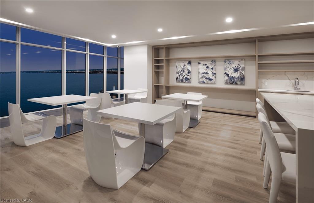 2405-370 Martha Street, Burlington, ON - Indoor