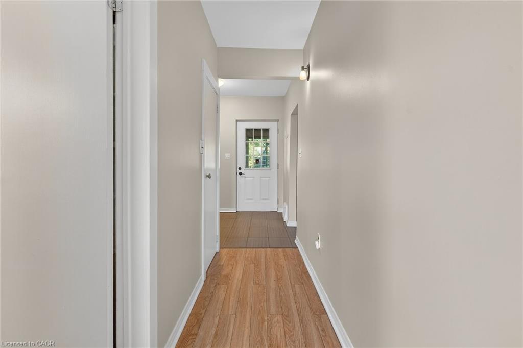 1868 Jerseyville Road W, Hamilton, ON - Indoor Photo Showing Other Room