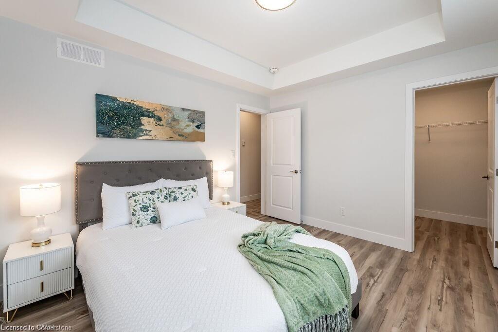 498 Karn Street, Kitchener, ON - Indoor Photo Showing Bedroom