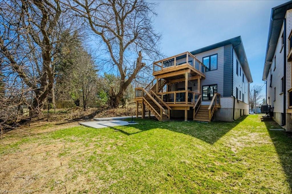 498 Karn Street, Kitchener, ON - Outdoor