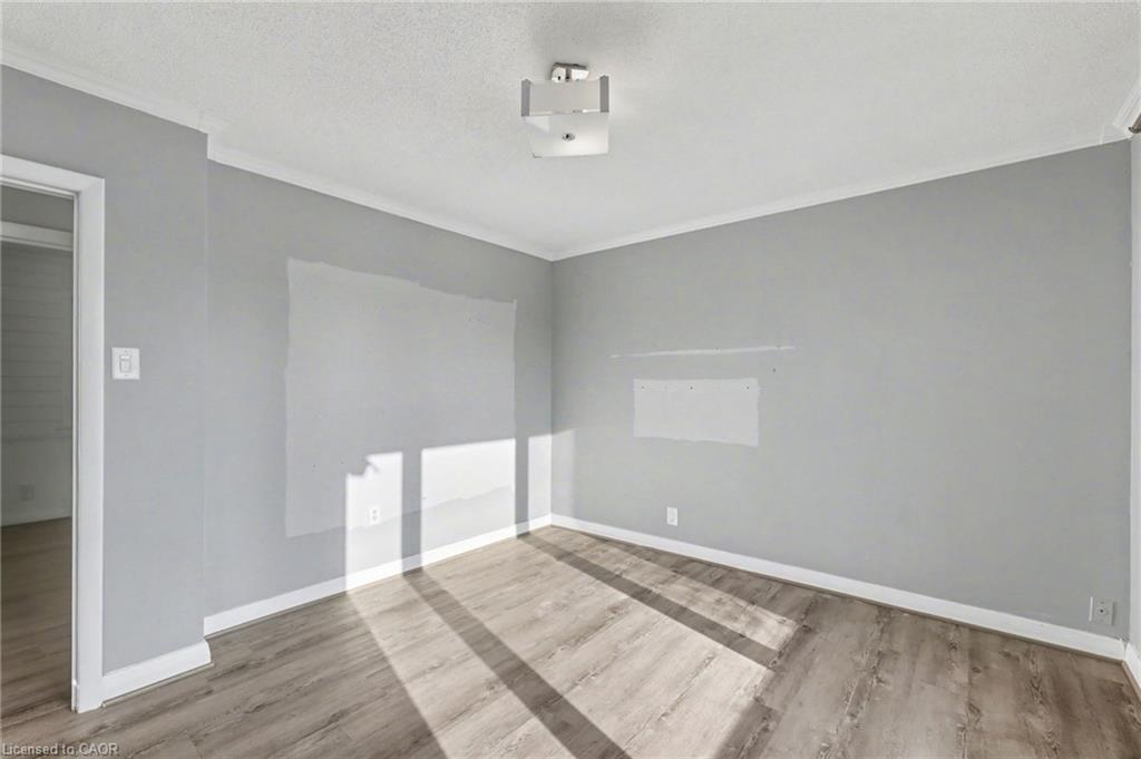 645 Riverside Drive, London, ON - Indoor Photo Showing Other Room