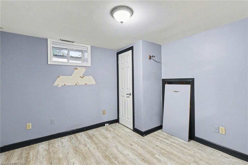 645 Riverside Drive, London, ON - Indoor Photo Showing Other Room