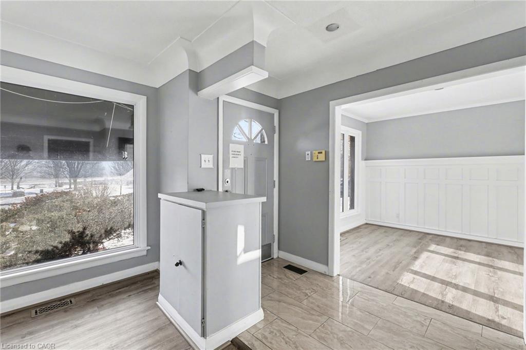 645 Riverside Drive, London, ON - Indoor Photo Showing Other Room