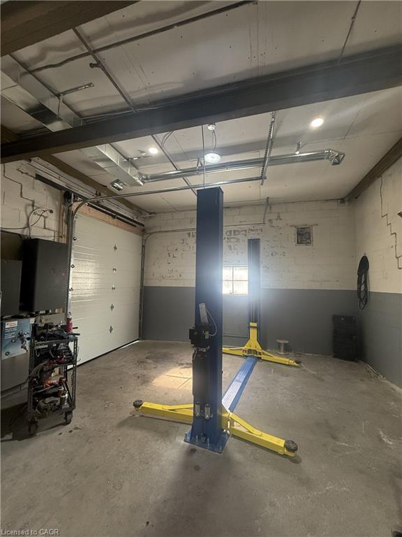 8 Munch Avenue, Cambridge, ON