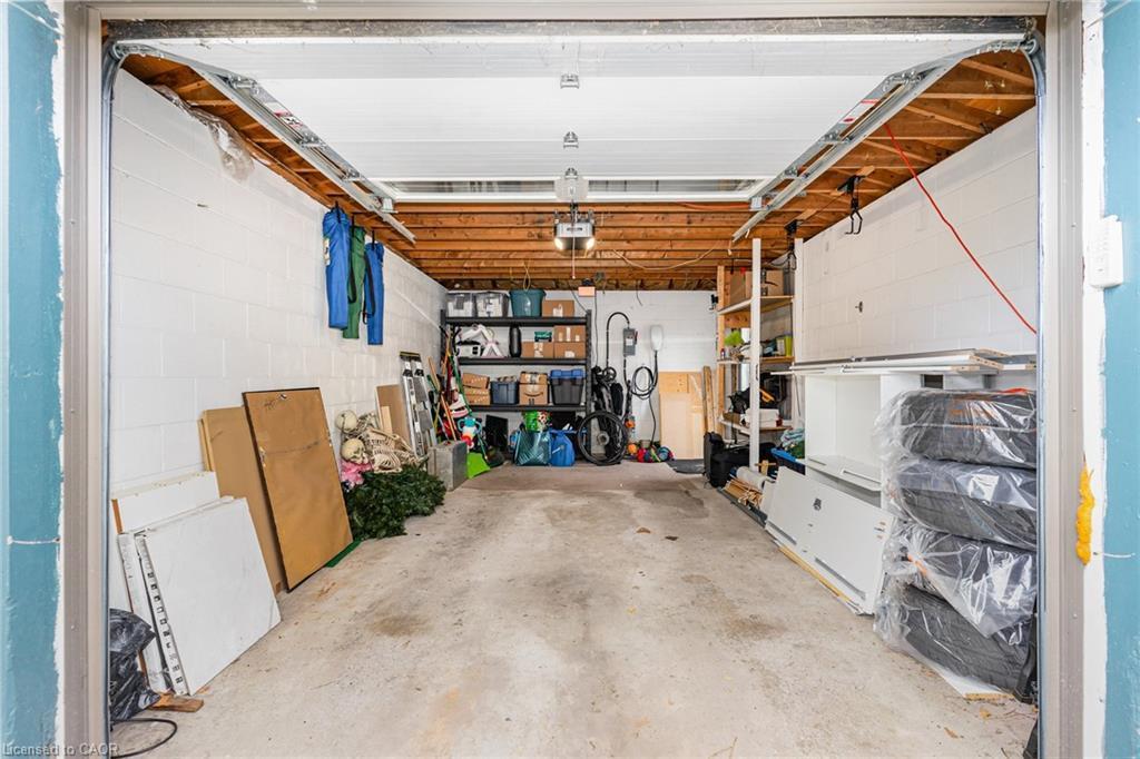 4 Robins Avenue, Hamilton, ON - Indoor Photo Showing Garage