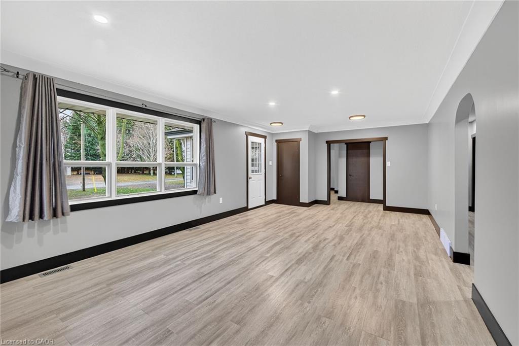 44090 Hendershot Road, Wainfleet, ON - Indoor Photo Showing Other Room