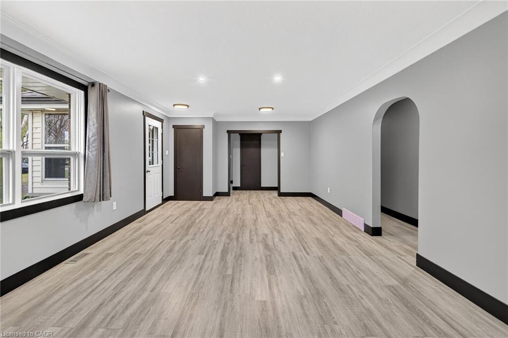 44090 Hendershot Road, Wainfleet, ON - Indoor Photo Showing Other Room