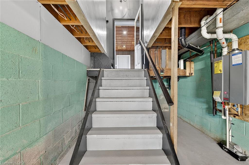 44090 Hendershot Road, Wainfleet, ON - Indoor