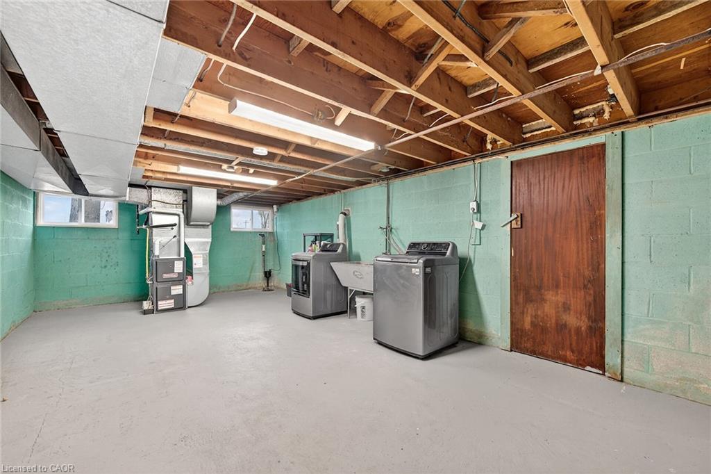 44090 Hendershot Road, Wainfleet, ON - Indoor Photo Showing Basement
