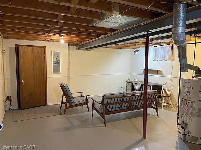 18 Kingfisher Drive, Hamilton, ON - Indoor Photo Showing Basement