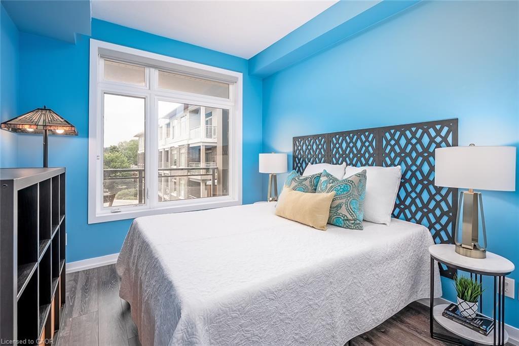 302-457 Plains Road E, Burlington, ON - Indoor Photo Showing Bedroom
