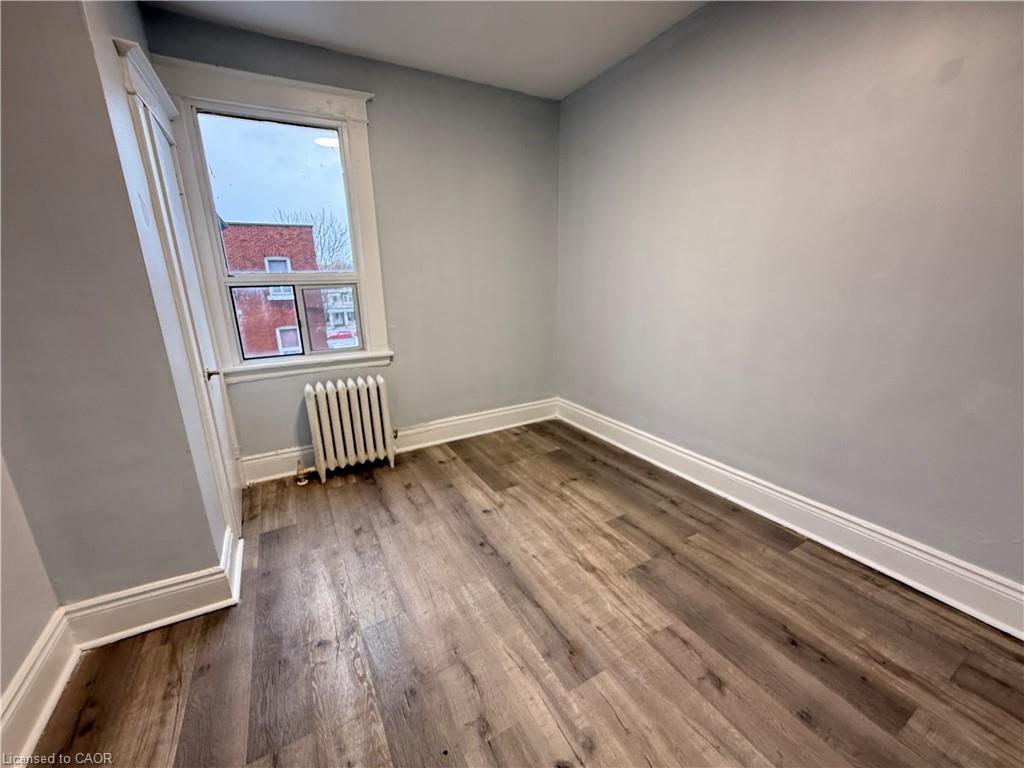 128 Carrick Avenue, Hamilton, ON - Indoor Photo Showing Other Room