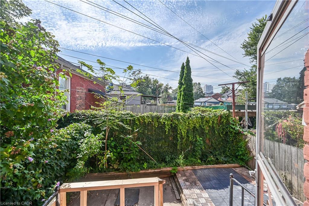 334 Cannon Street E, Hamilton, ON - Outdoor