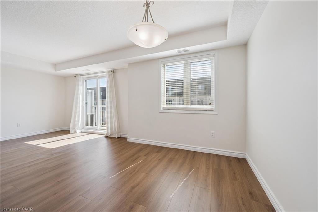 D-24 Sienna Street, Kitchener, ON - Indoor Photo Showing Other Room