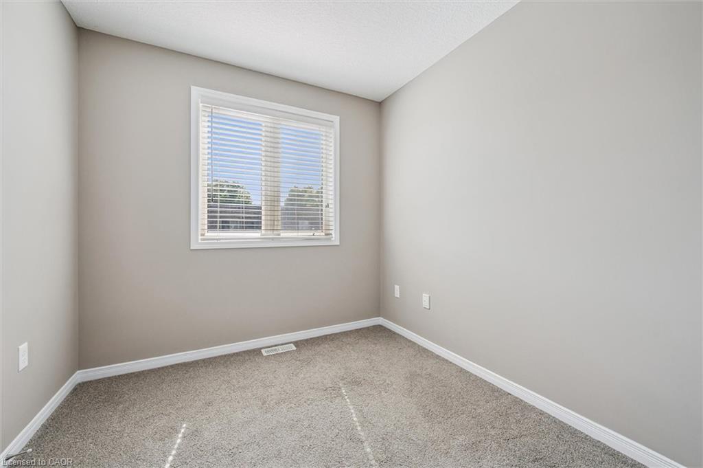 D-24 Sienna Street, Kitchener, ON - Indoor Photo Showing Other Room