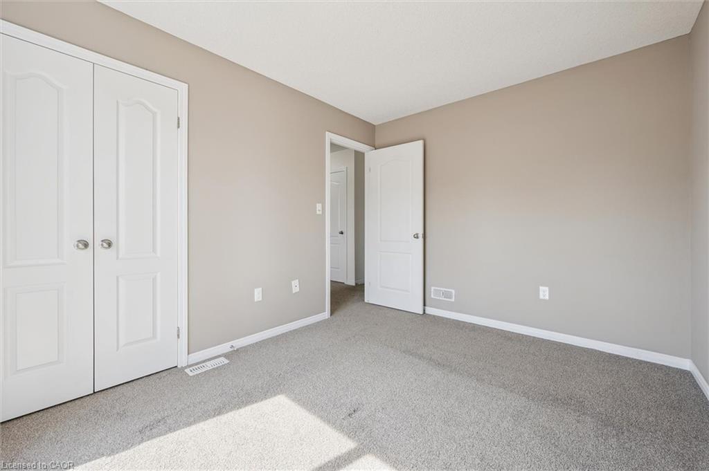 D-24 Sienna Street, Kitchener, ON - Indoor Photo Showing Other Room