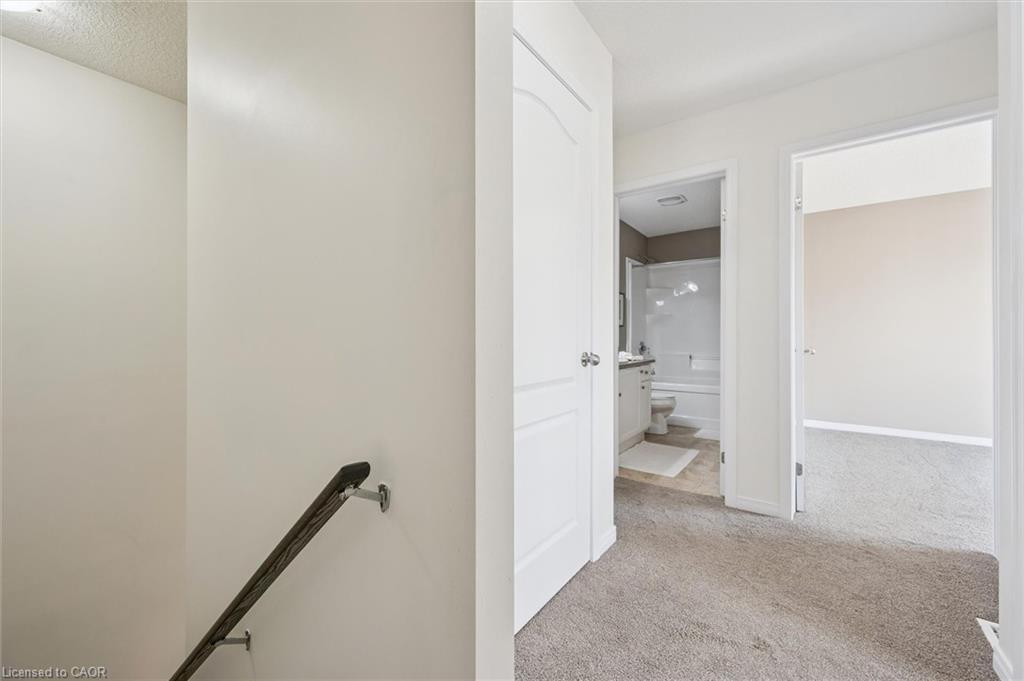 D-24 Sienna Street, Kitchener, ON - Indoor Photo Showing Other Room