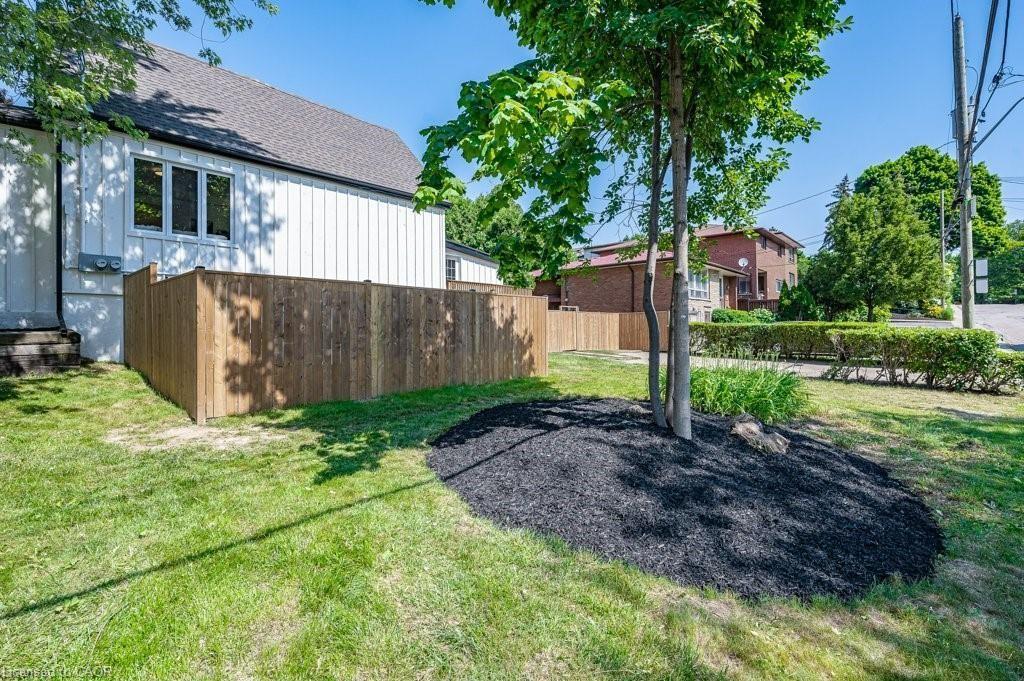 4 Royal Avenue, Hamilton, ON - Outdoor